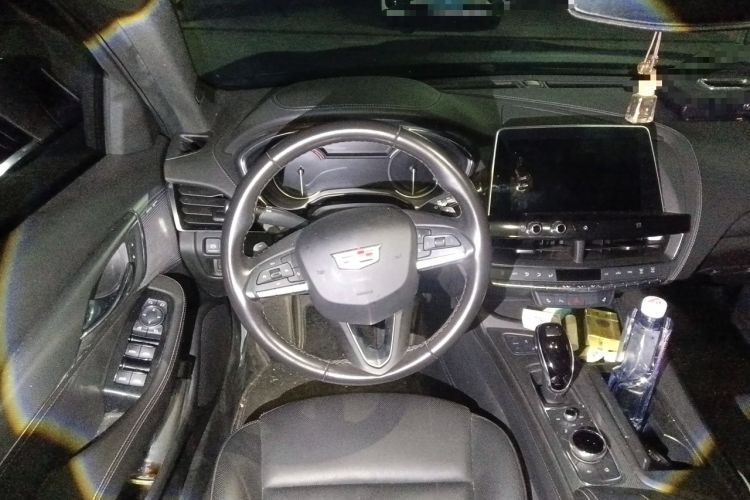 Used Cadillac CT5 2021 28T Luxury Model Steering Wheel