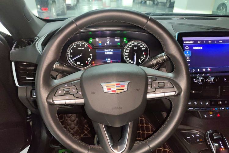 Used Cadillac CT5 2021 28T Luxury Model Steering Wheel