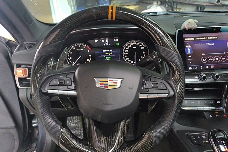 Used Cadillac CT5 2021 28T Luxury Model Steering Wheel