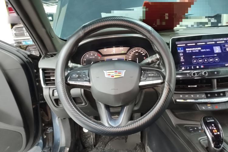Used Cadillac CT5 2021 28T Luxury Model Steering Wheel