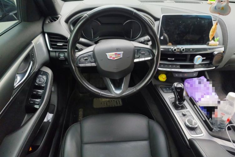 Used Cadillac CT5 2021 28T Luxury Model Steering Wheel