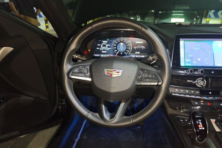 Used Cadillac CT5 2021 Revised 28T Luxury Version Steering Wheel