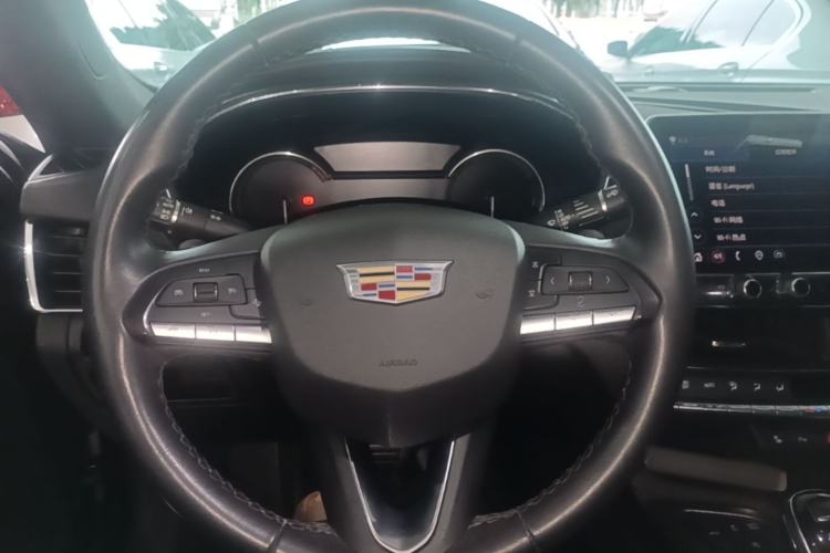 Used Cadillac CT5 2021 Revised 28T Luxury Version Steering Wheel