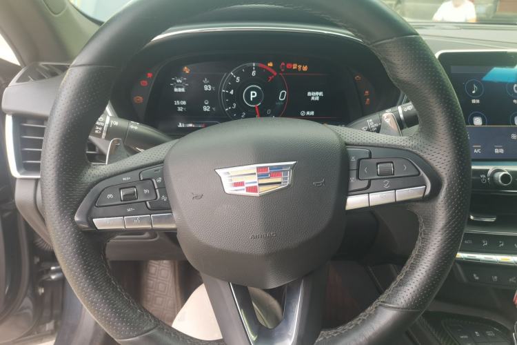 Used Cadillac CT5 2021 28T Platinum Sport Model Steering Wheel