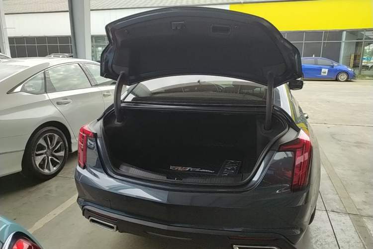 Used Cadillac CT5 2021 28T Luxury Model Trunk