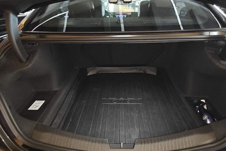 Used Cadillac CT5 2021 Revised 28T Luxury Version Trunk
