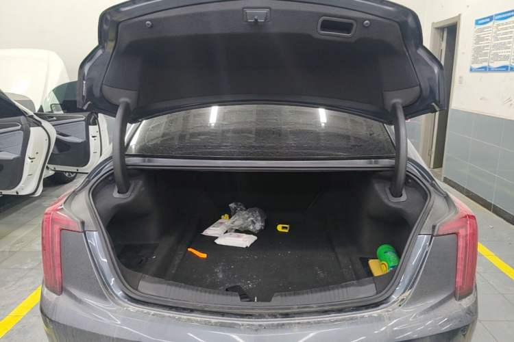 Used Cadillac CT5 2021 Revised 28T Luxury Version Trunk