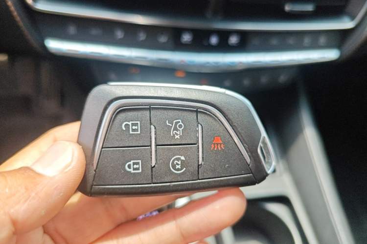 Used Cadillac CT5 2021 28T Platinum Edition Vehicle Key