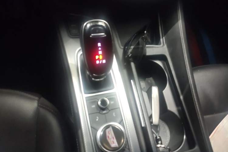 Used Cadillac CT5 2021 28T Luxury Model Gear Lever