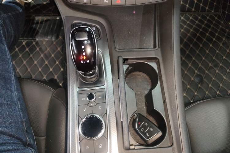 Used Cadillac CT5 2021 Revised 28T Luxury Version Gear Lever