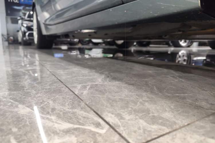 Used Cadillac CT5 2021 Revised 28T Luxury Version Right Side Sill