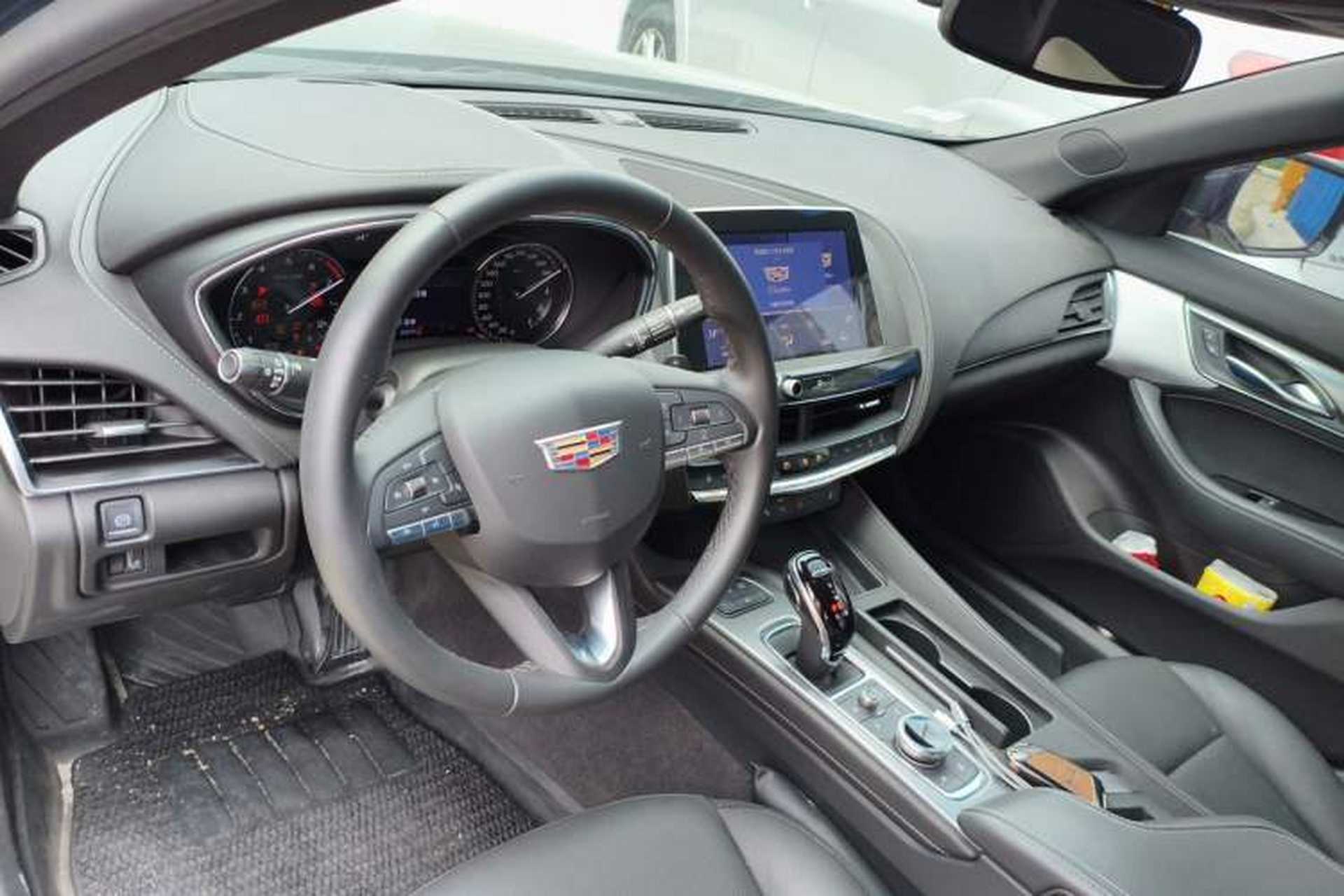 Used Cadillac CT5 2021 Revised 28T Luxury Version Center Console