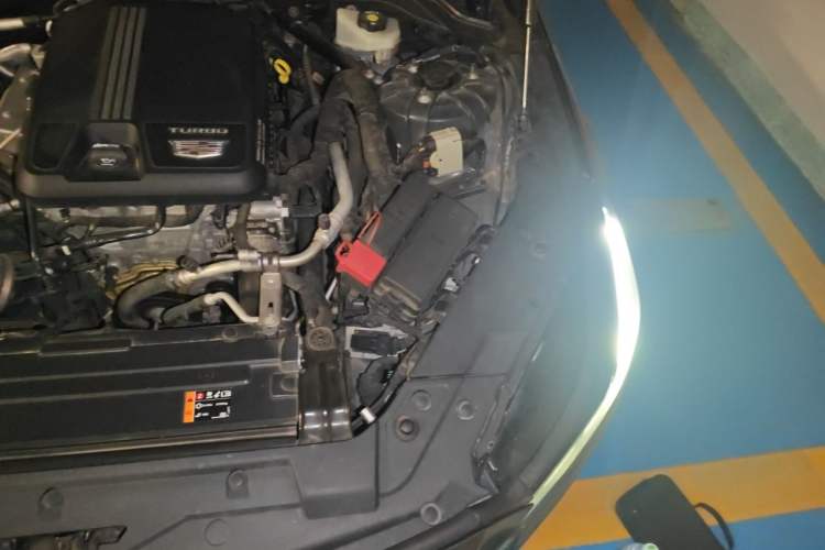 Used Cadillac CT5 2021 28T Luxury Model Engine Bay Left