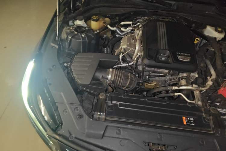 Used Cadillac CT5 2021 28T Luxury Model Engine Bay Right