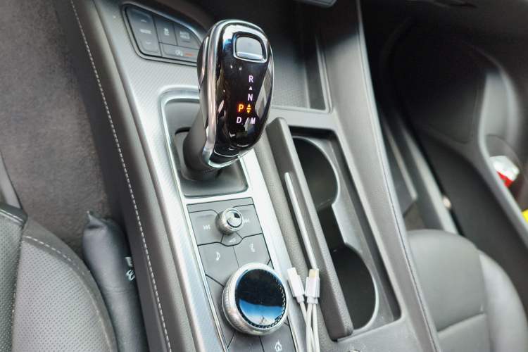 Used Cadillac CT5 2021 Revised 28T Luxury Version Gear Lever