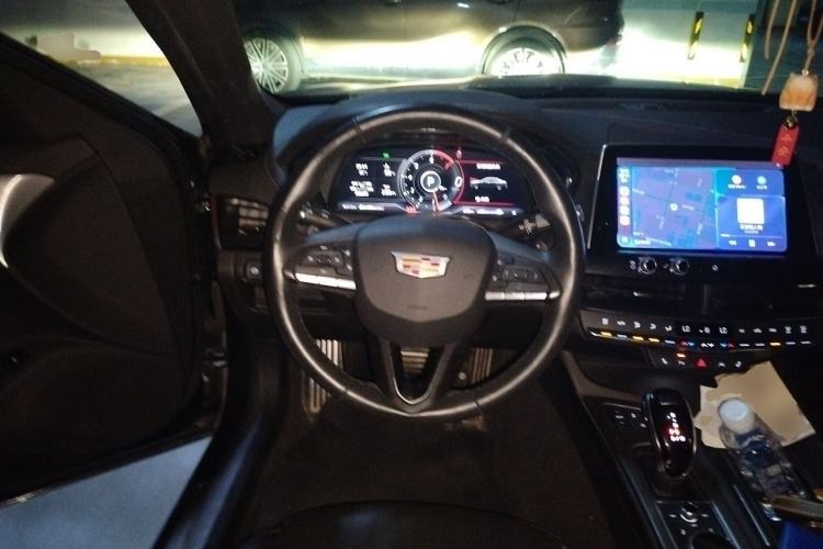 Used Cadillac CT5 2021 28T Prestige Edition Steering Wheel