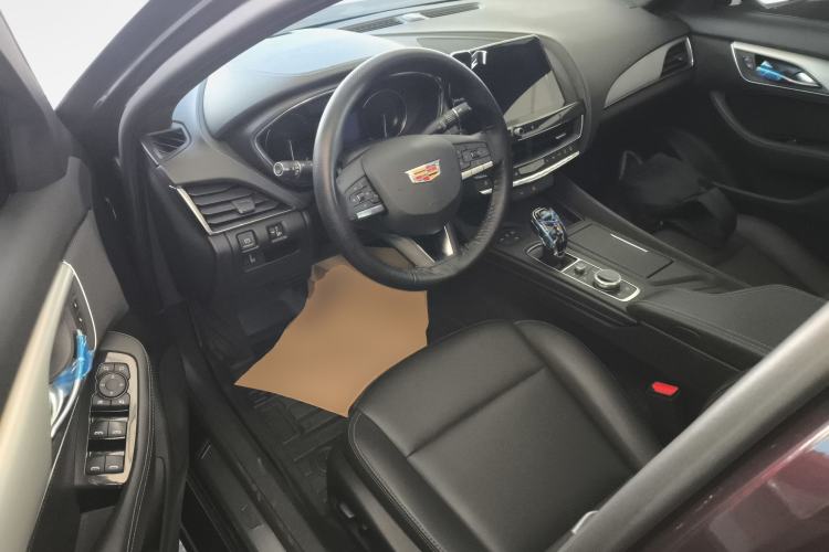 Used Cadillac CT5 2021 28T Fashion Edition Driver Seat