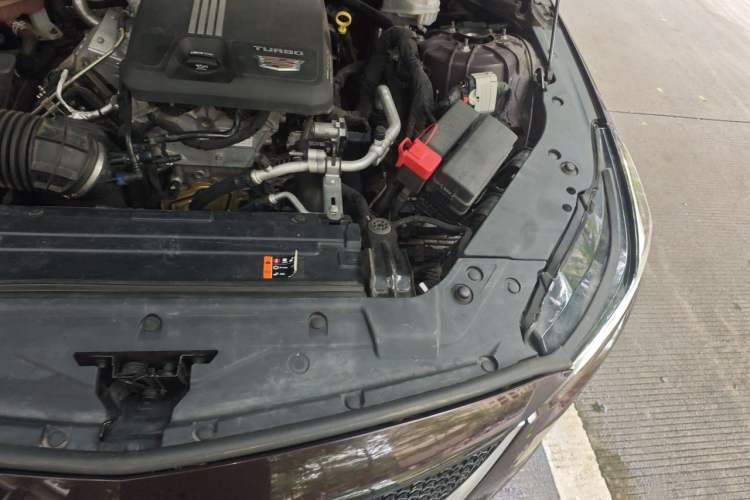 Used Cadillac CT5 2021 28T Advanced Sport Model Engine Bay Left
