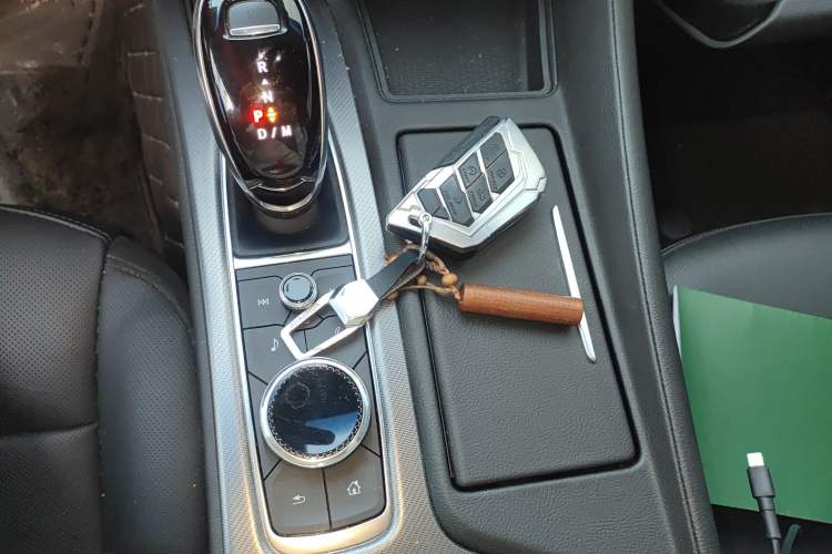 Used Cadillac CT5 2021 28T Luxury Model Gear Lever