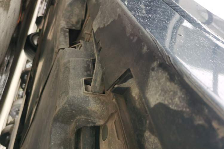 Used Cadillac CT5 2021 28T Tech Edition Left Side Sill