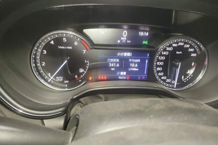 Used Cadillac CT5 2021 28T Luxury Model Odometer Close Up