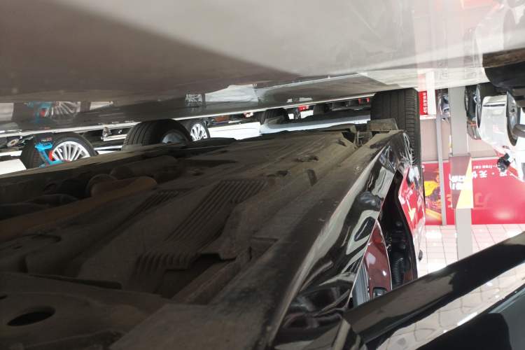 Used Cadillac CT5 2021 28T Luxury Model Right Side Sill