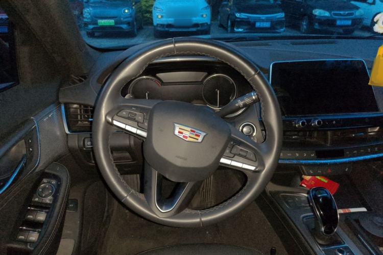 Used Cadillac CT5 2021 28T Luxury Model Steering Wheel