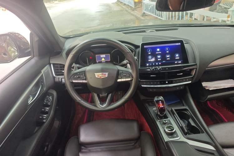 Used Cadillac CT5 2021 28T Advanced Sport Model Steering Wheel