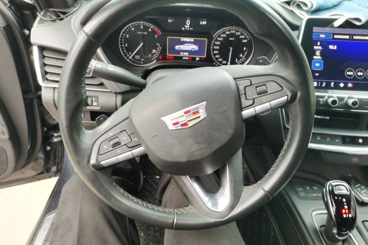 Used Cadillac CT5 2021 28T Tech Edition Steering Wheel