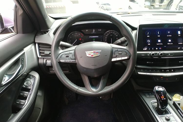 Used Cadillac CT5 2021 Revised 28T Luxury Version Steering Wheel