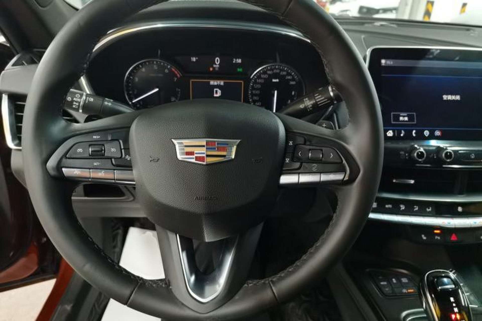 Used Cadillac CT5 2021 Revised 28T Luxury Version Steering Wheel