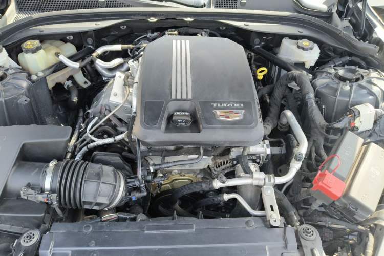 Used Cadillac CT5 2021 28T Luxury Model Engine Bay