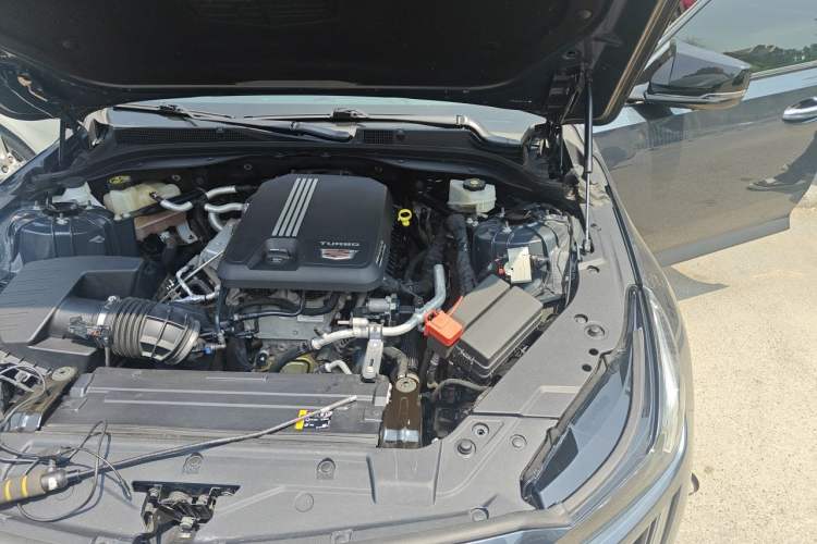 Used Cadillac CT5 2021 28T Luxury Model Engine Bay Left
