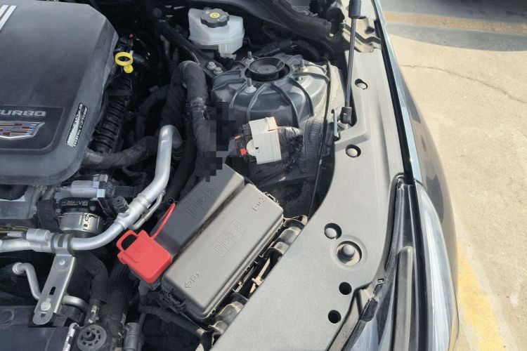 Used Cadillac CT5 2021 28T Luxury Model Engine Bay Left