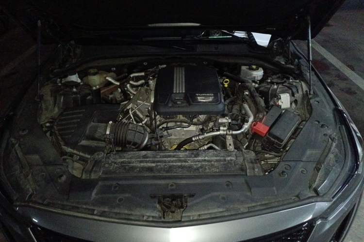 Used Cadillac CT5 2021 Revised 28T Luxury Version Engine Bay