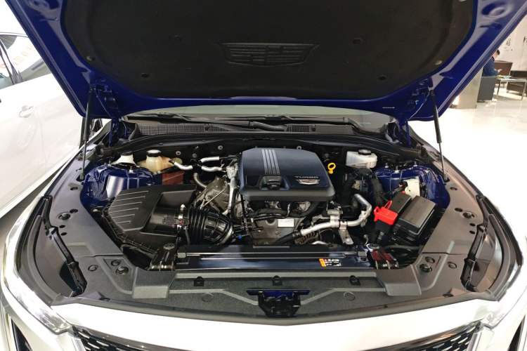 Used Cadillac CT5 2021 28T Luxury Model Engine Bay
