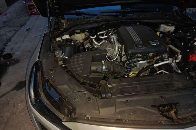 Used Cadillac CT5 2021 28T Prestige Edition Engine Bay Right