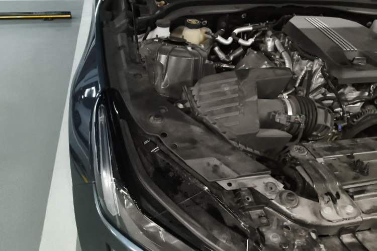 Used Cadillac CT5 2021 28T Prestige Edition Engine Bay Right