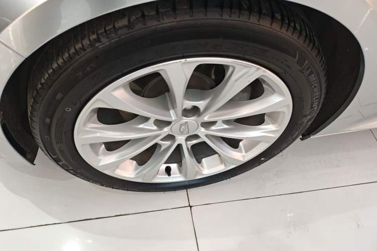 Used Cadillac CT5 2021 28T Luxury Model Exterior 4