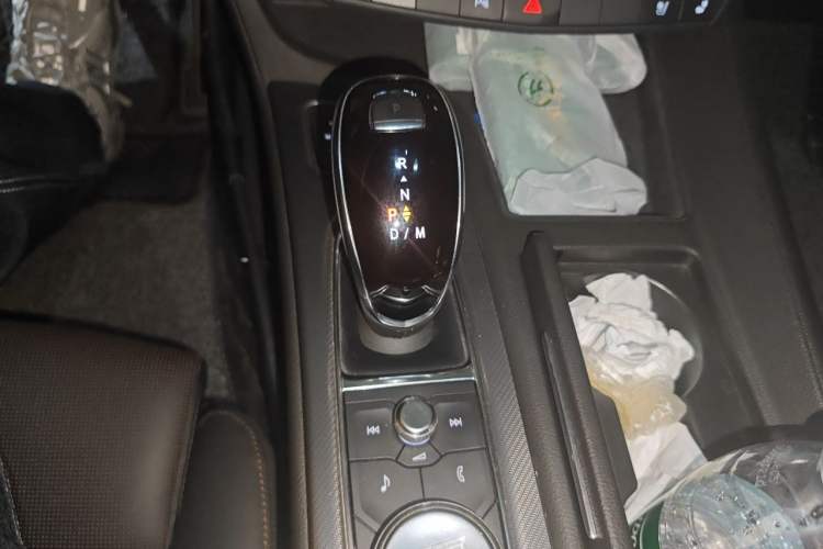 Used Cadillac CT5 2021 28T Advanced Sport Model Gear Lever
