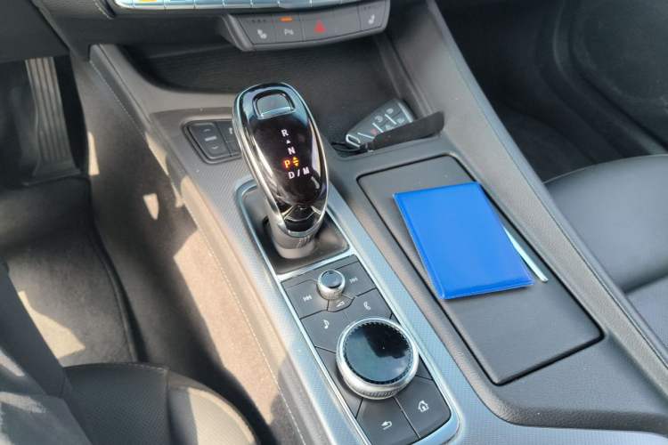 Used Cadillac CT5 2021 28T Luxury Model Gear Lever