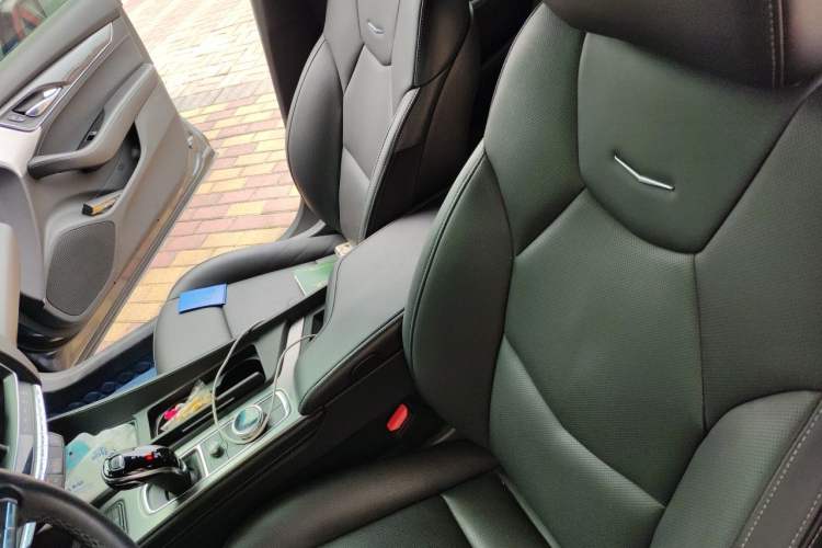 Used Cadillac CT5 2021 Revised 28T Luxury Version Left Front Seat