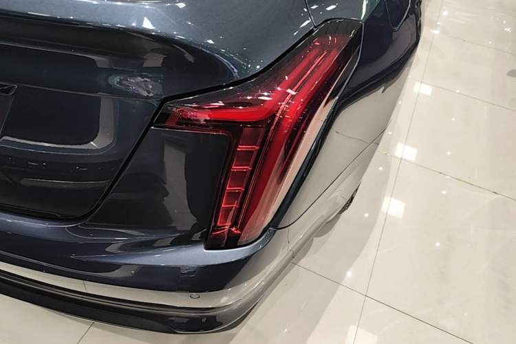 Used Cadillac CT5 2021 28T Prestige Edition Right Rear Taillight