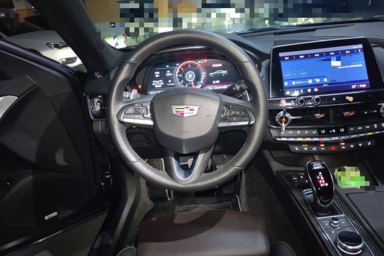 Used Cadillac CT5 2021 28T Platinum Sport Model Steering Wheel