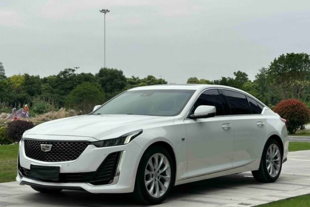 Cadillac CT5 2021 Revised 28T Luxury Version مستعملة