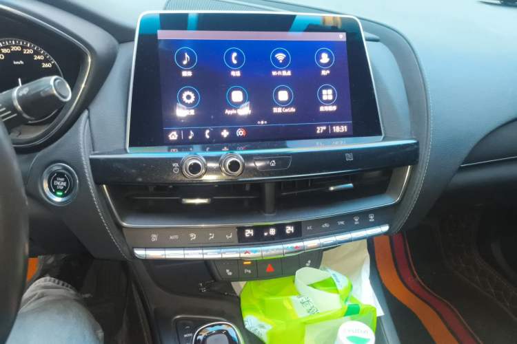 Used Cadillac CT5 2021 28T Luxury Model Audio And AC Panel
