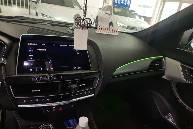 Used Cadillac CT5 2021 28T Luxury Model Audio And AC Panel