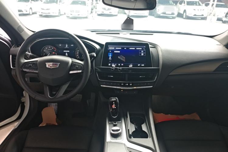 Used Cadillac CT5 2021 Revised 28T Luxury Version Center Console