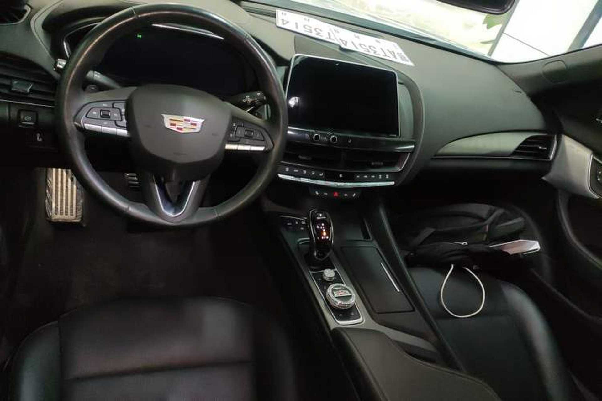 Used Cadillac CT5 2021 28T Prestige Edition Center Console