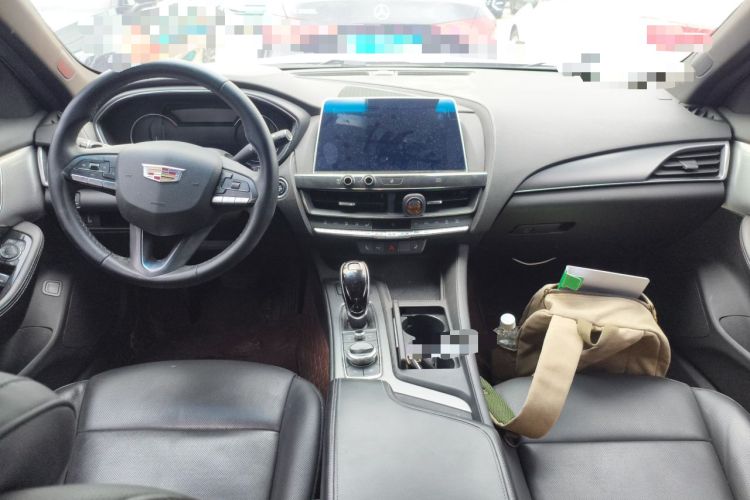 Used Cadillac CT5 2021 28T Luxury Model Center Console